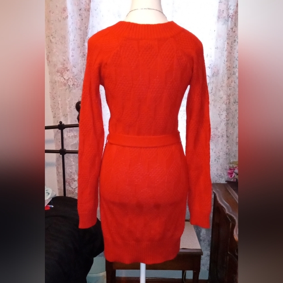 Redish orange Belted Sweater Dress Size L - Picture 2 of 11